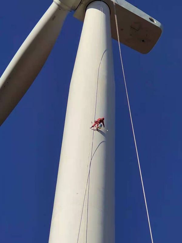 榆林國能佳縣50MW風電場塔筒內外壁清洗